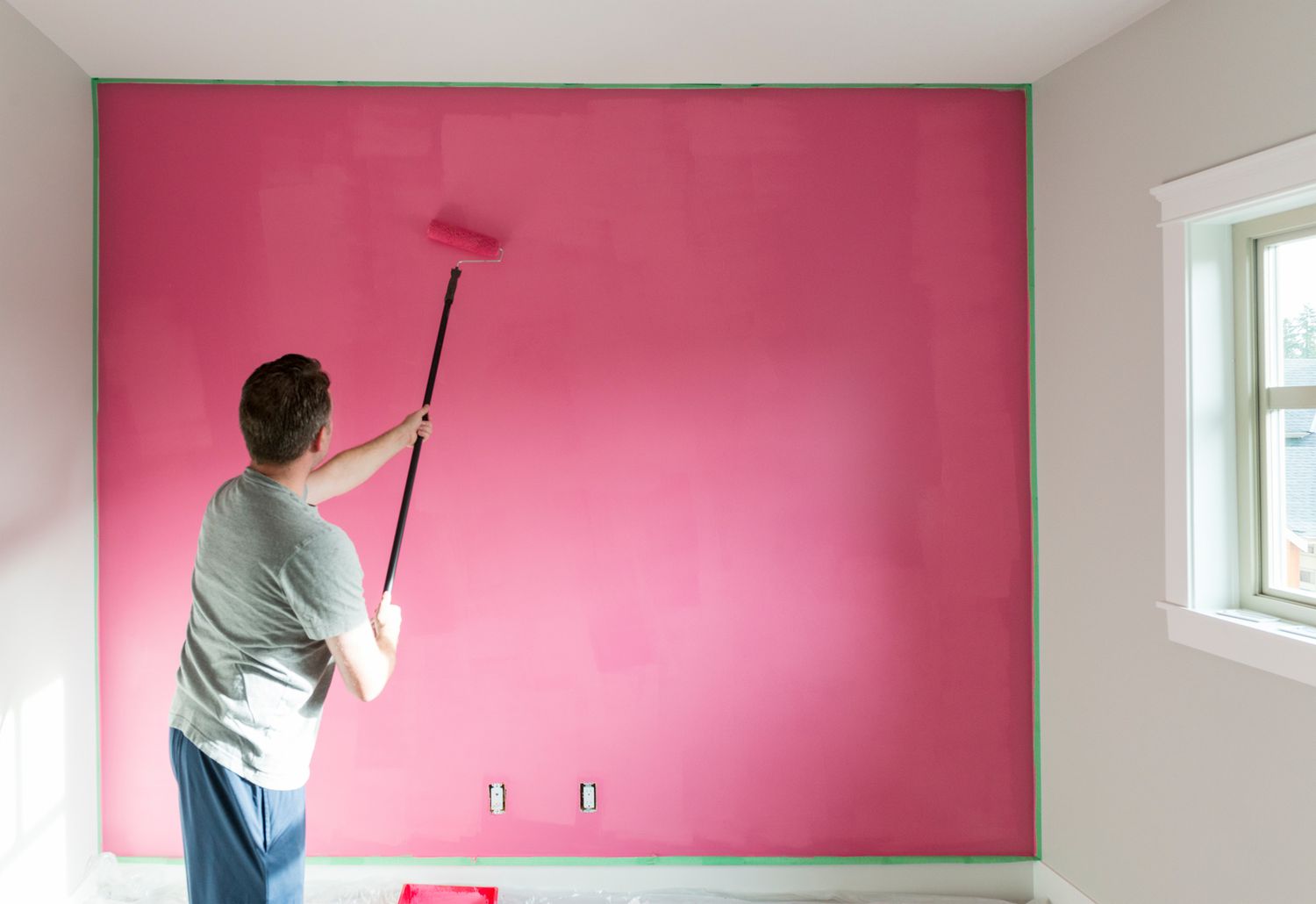 Serviços de Pladur e pintura.